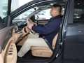 藍(lán)電E5 榮耀版 1.5L DE-i 100KM尊享型5座2024款