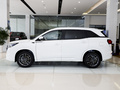藍電E5 榮耀版 1.5L DE-i 100KM尊享型7座2024款