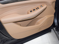 藍(lán)電E5 榮耀版 1.5L DE-i 100KM臻享型5座2024款