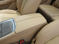 藍(lán)電E5 榮耀版 1.5L DE-i 100KM臻享型7座2024款