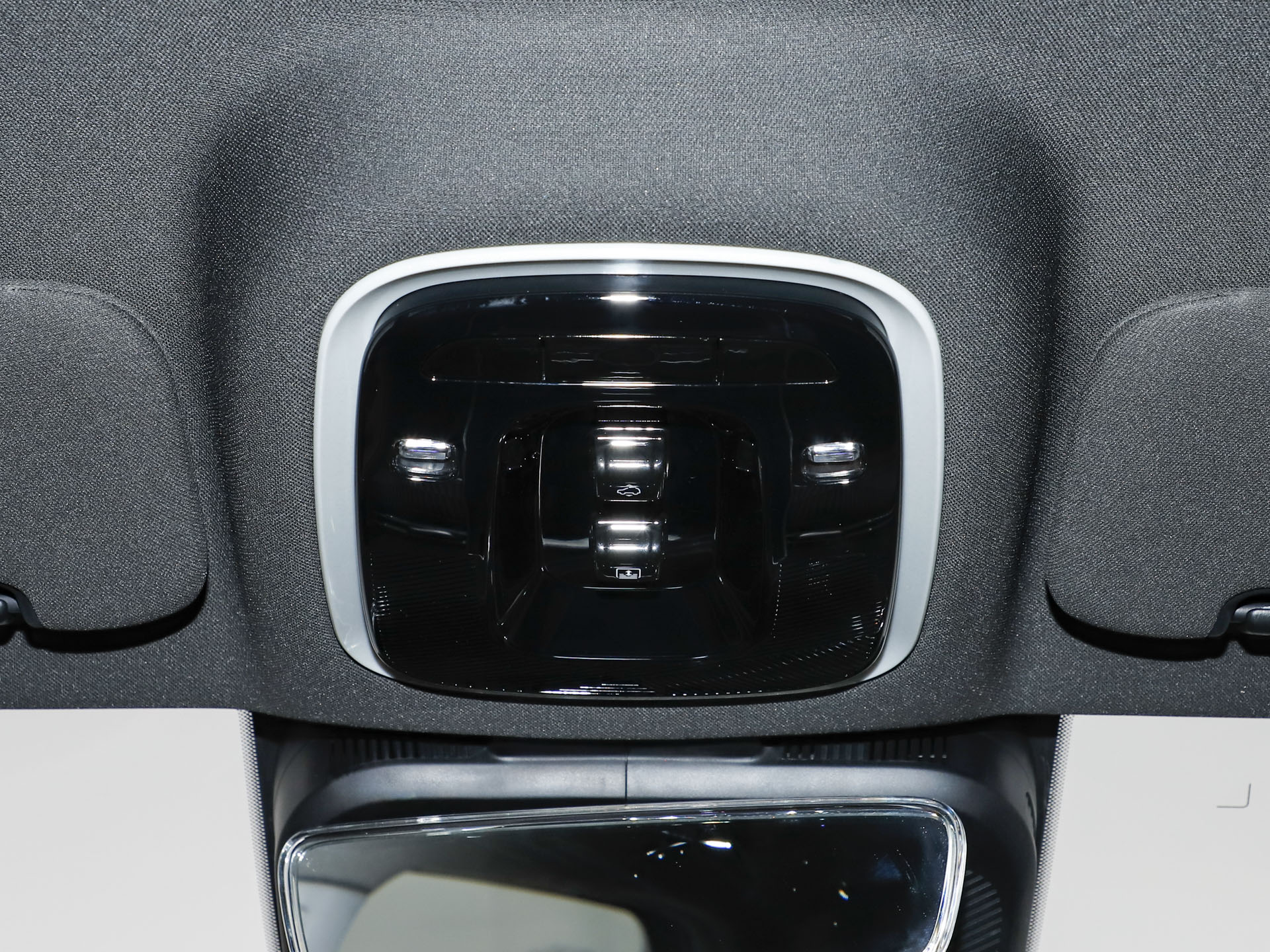 瑞虎8 豹款 鯤鵬310TGDI自動(dòng)尊貴型2026款