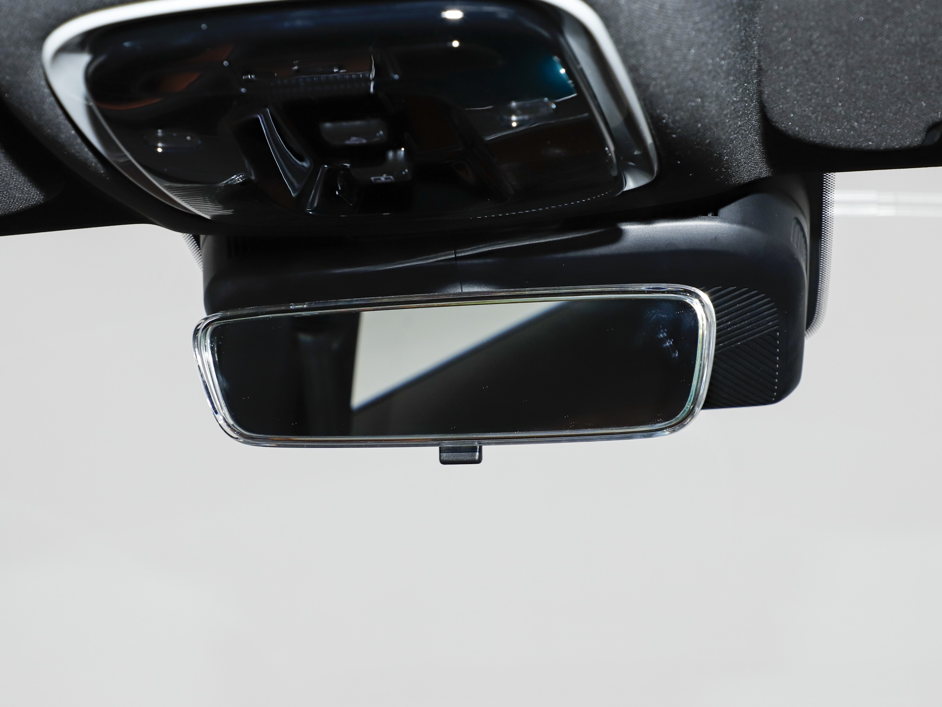 瑞虎8 豹款 鯤鵬310TGDI自動(dòng)尊貴型2026款