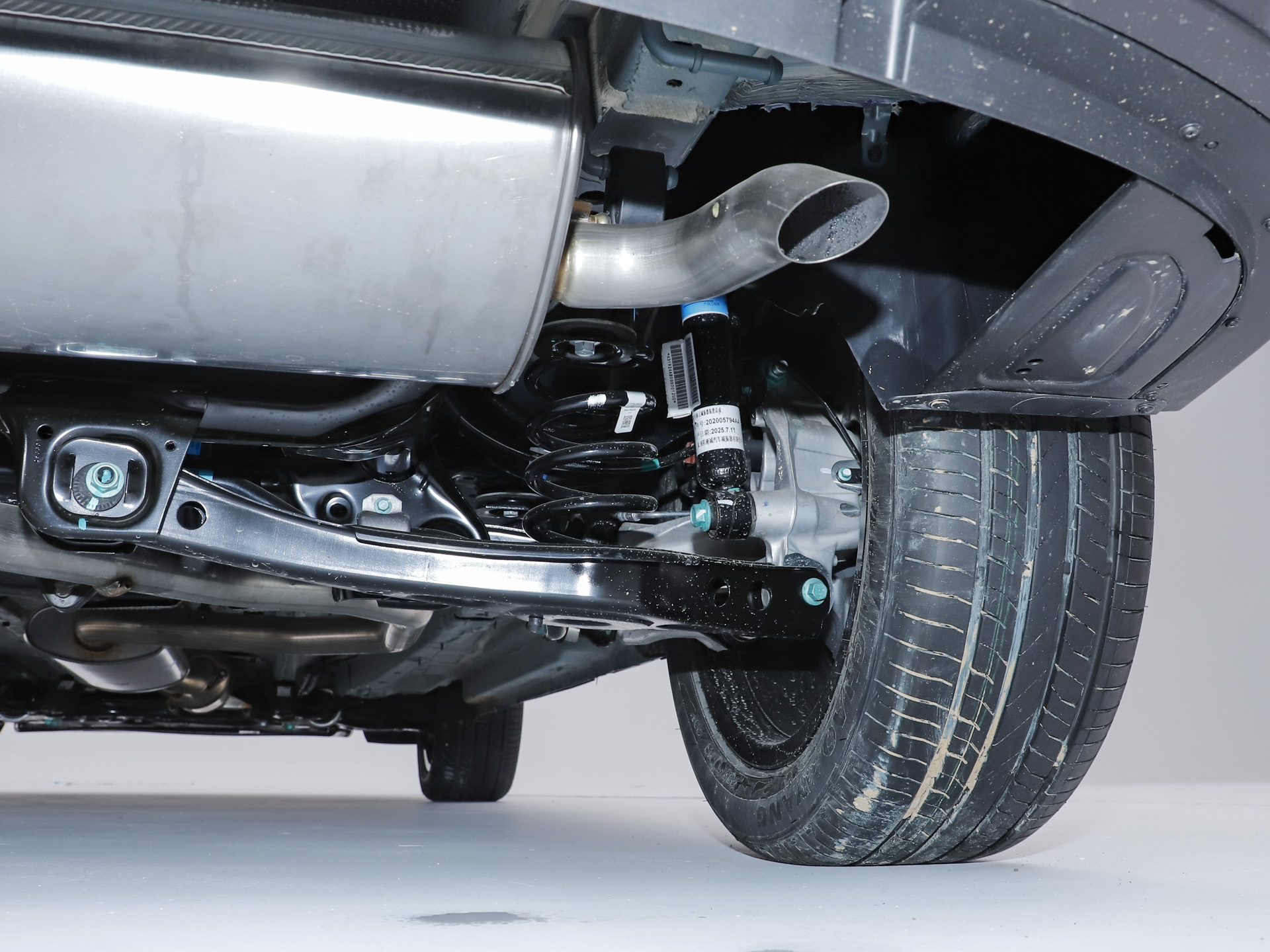 瑞虎8 豹款 鯤鵬310TGDI自動(dòng)尊貴型2026款