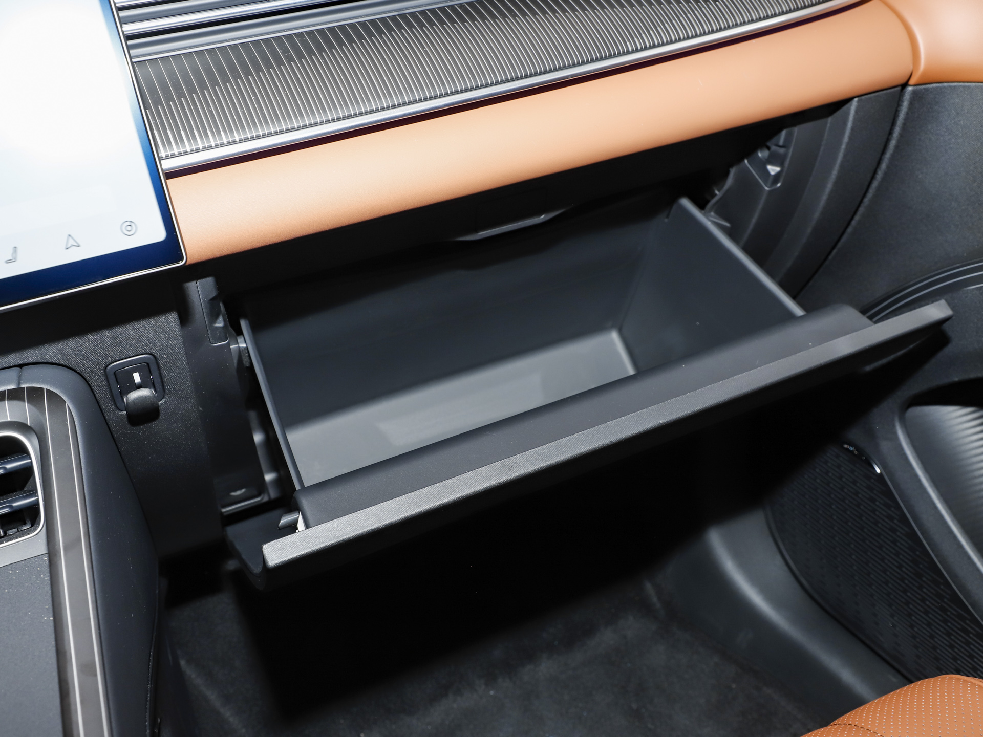 瑞虎8 虎款 鯤鵬310TGDI自動尊貴型2026款