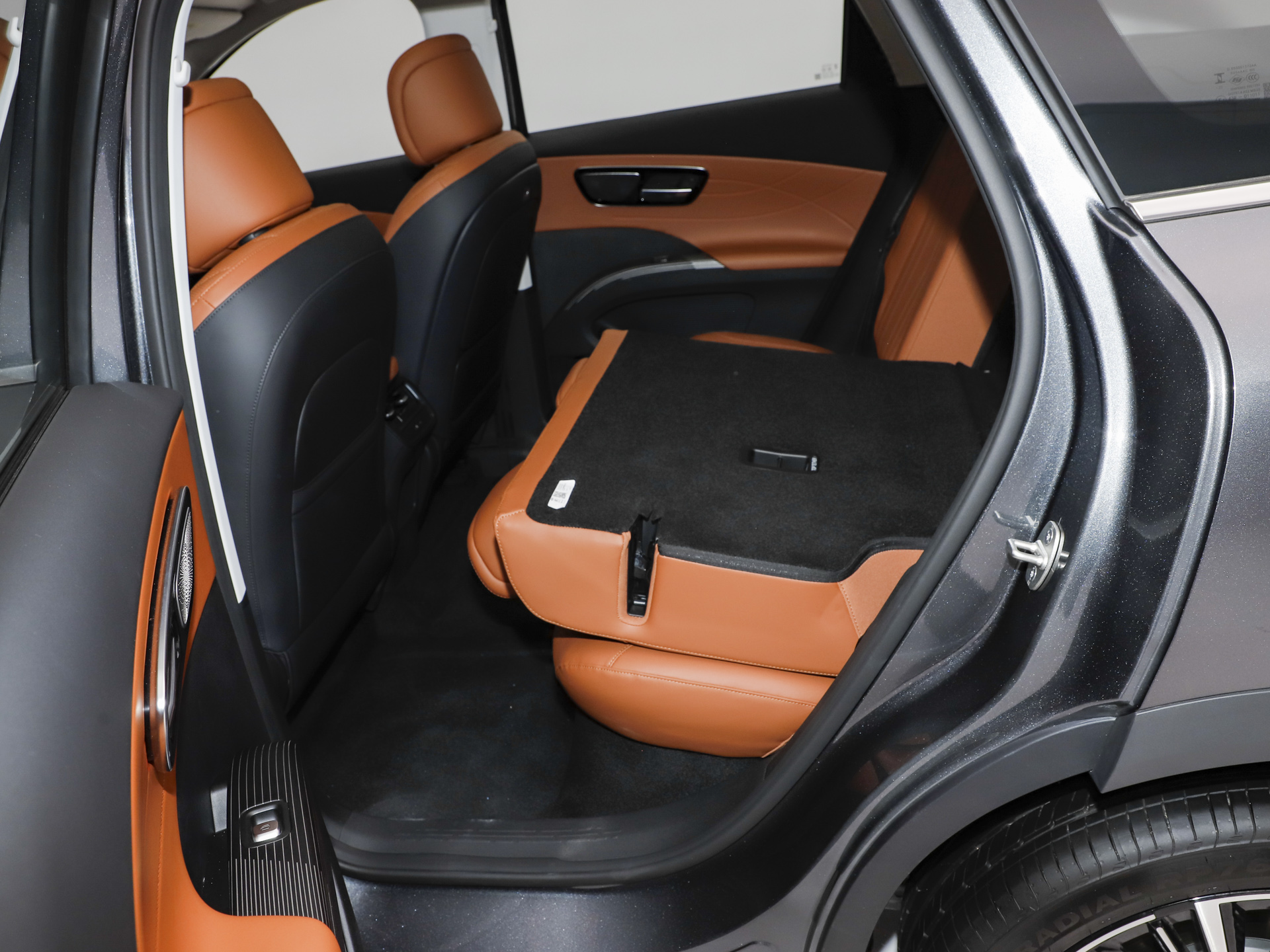 瑞虎8 虎款 鯤鵬310TGDI自動尊貴型2026款