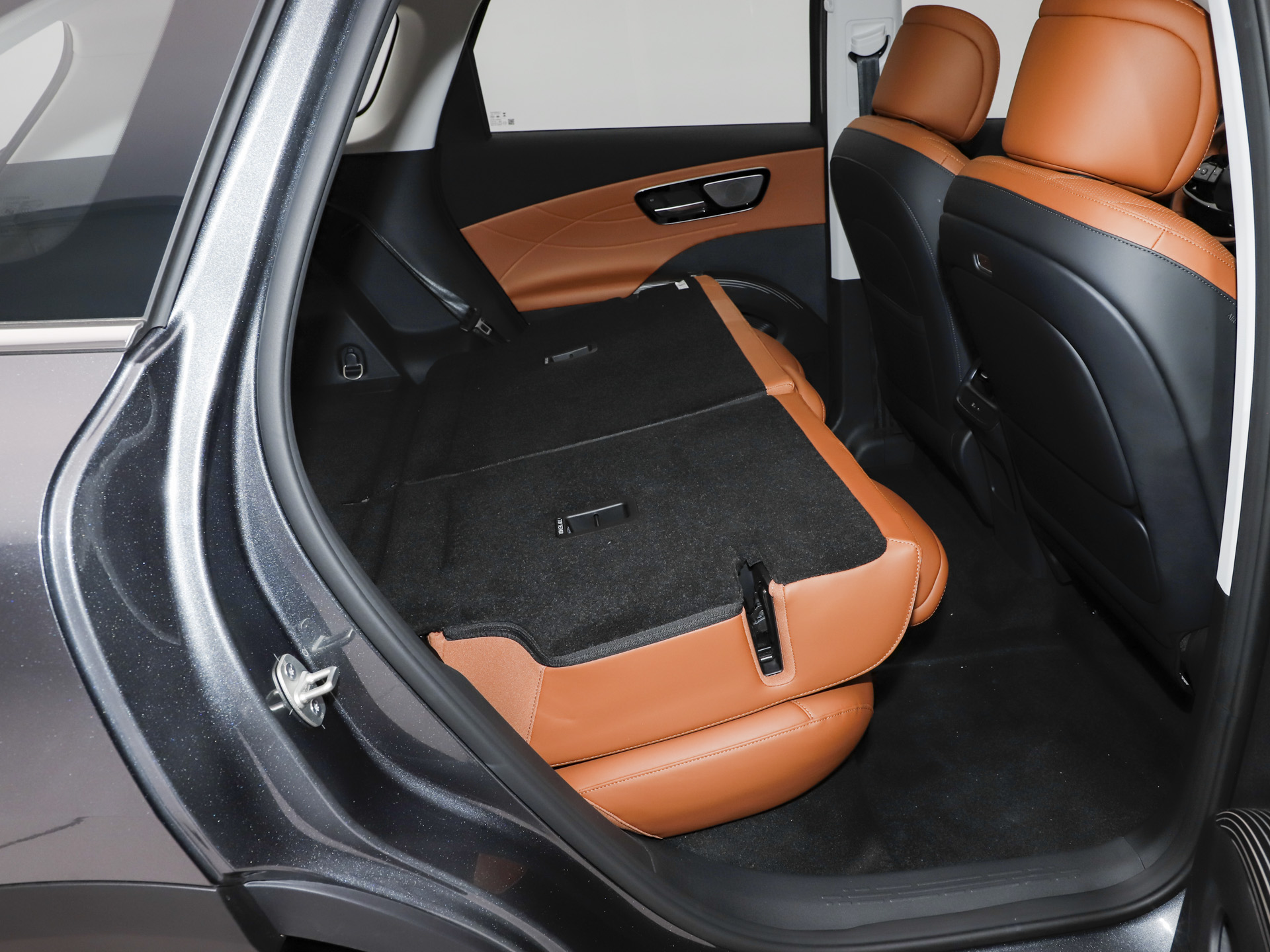 瑞虎8 虎款 鯤鵬310TGDI自動尊貴型2026款