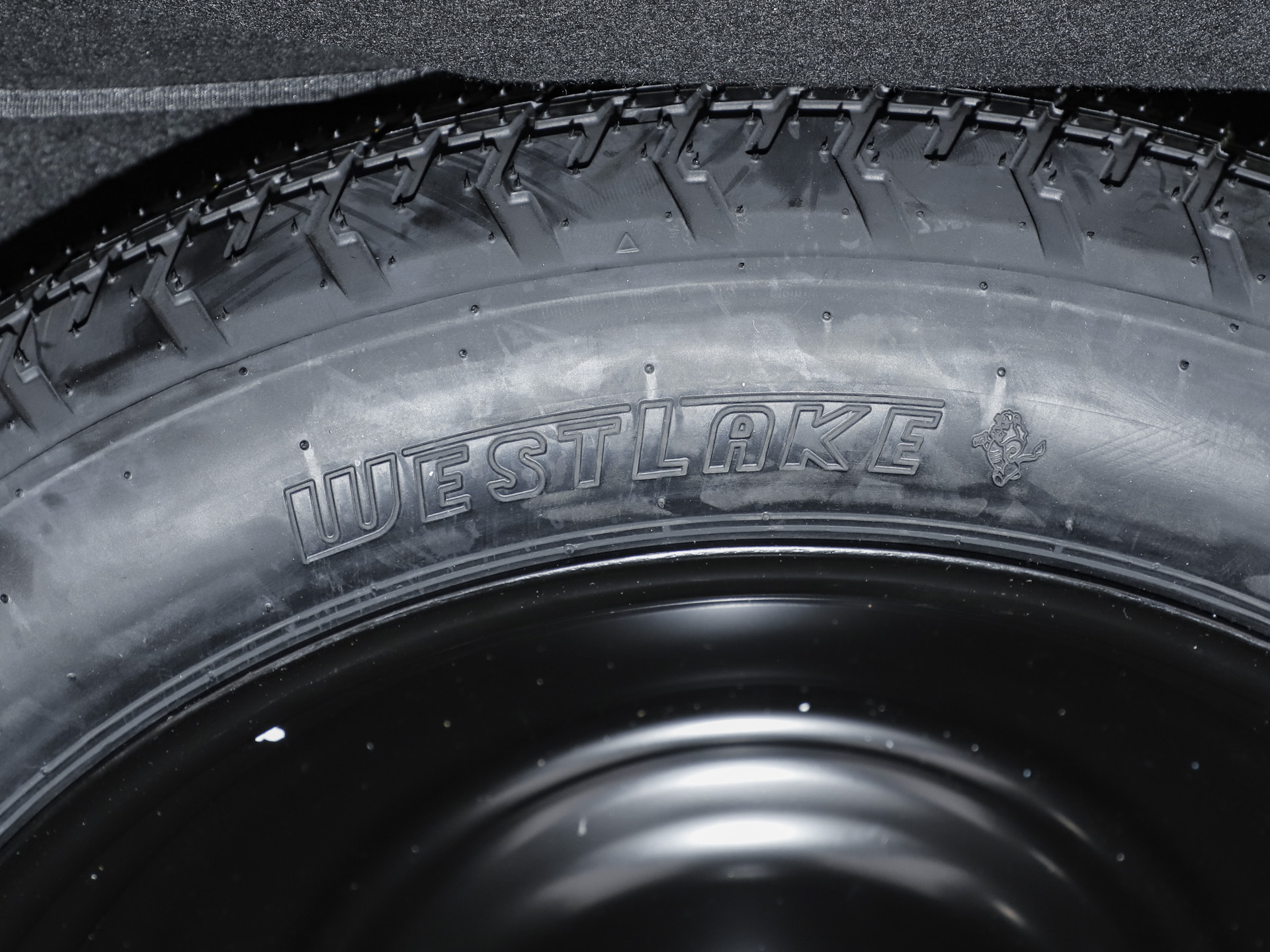 瑞虎8 虎款 鯤鵬310TGDI自動尊貴型2026款