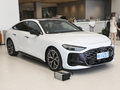奧迪A5L Sportback 2.0T智領(lǐng)quattro型2025款