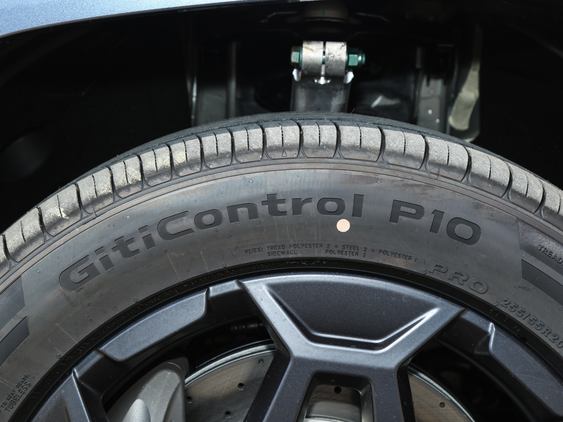 鈦7 190KM四驅Ultra版2025款