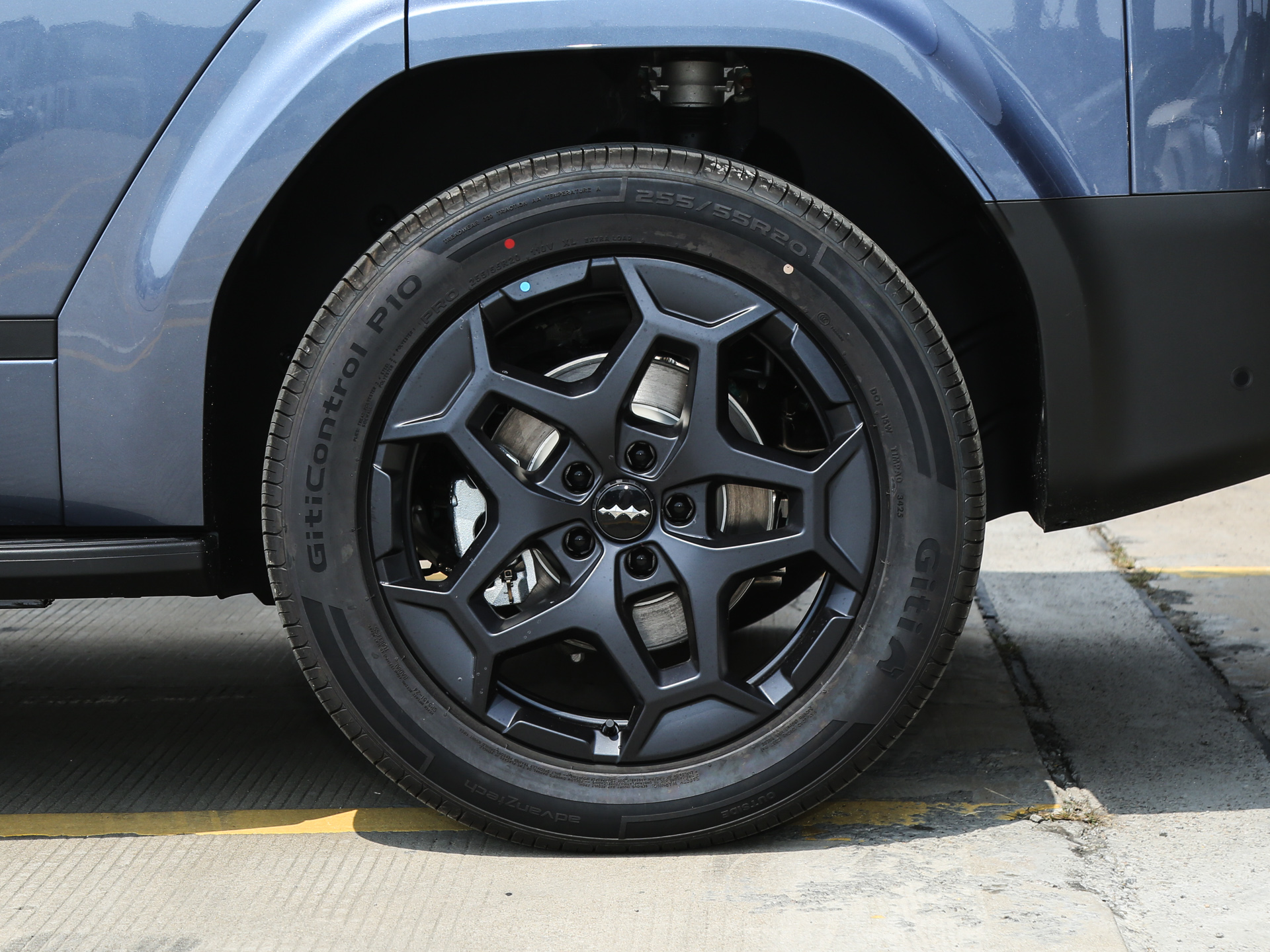 鈦7 190KM四驅Ultra版2025款