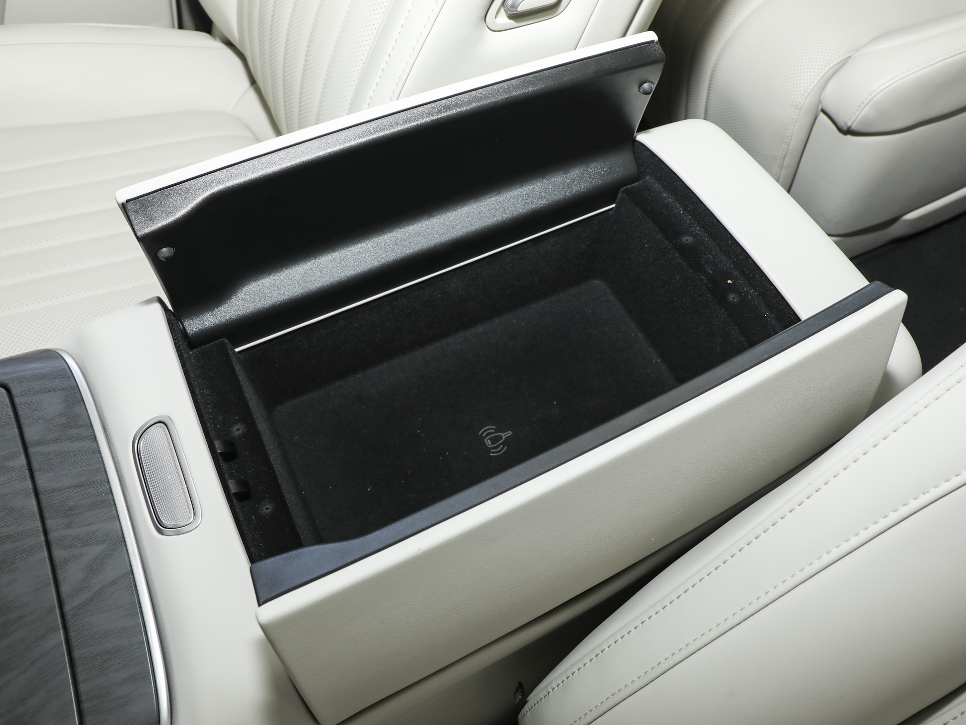 银河M9 230km两驱探索版2025款