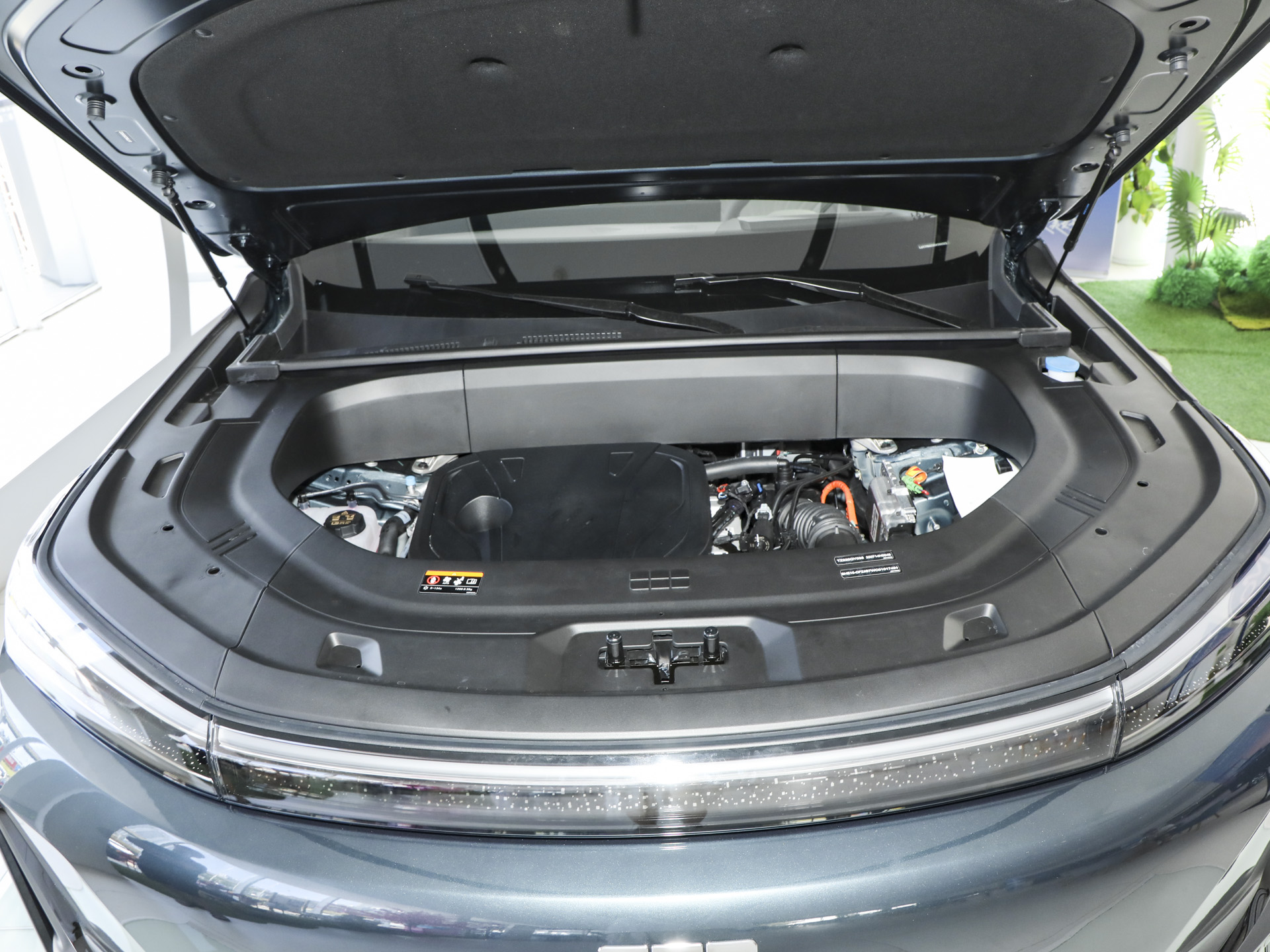 银河M9 230km两驱探索版2025款