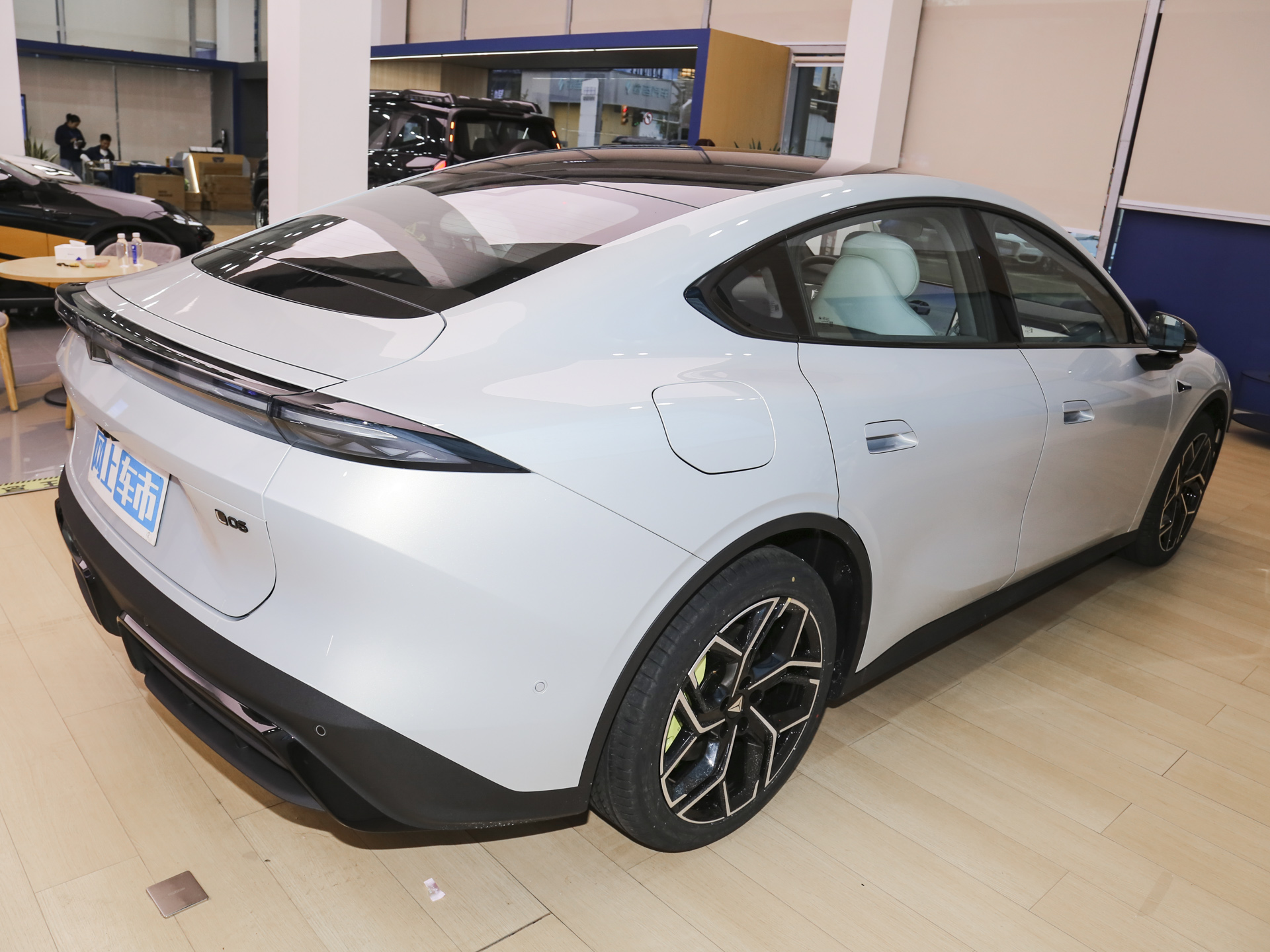 深藍L06 670Ultra激光版2026款