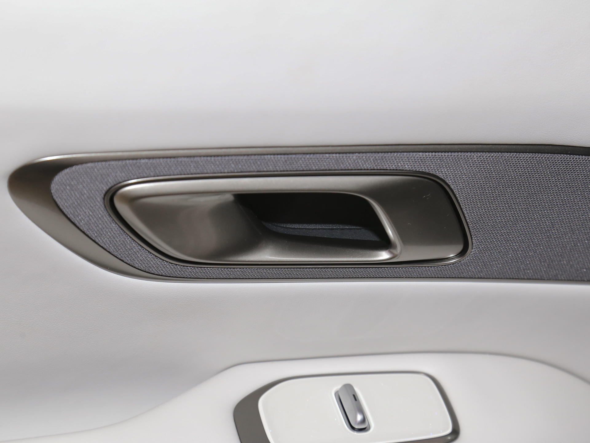 深藍L06 670Ultra激光版2026款