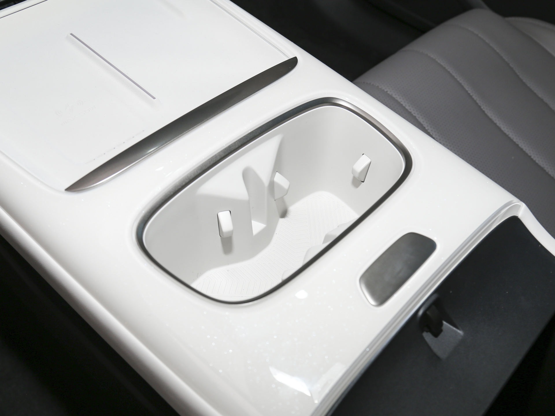 深藍L06 670Ultra激光版2026款