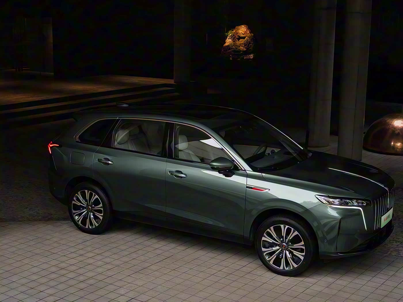 紅旗HS6 PHEV 圖片