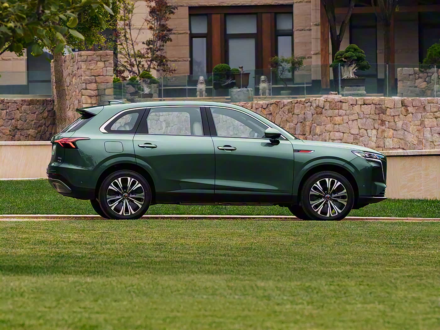 紅旗HS6 PHEV 240智混版2026款