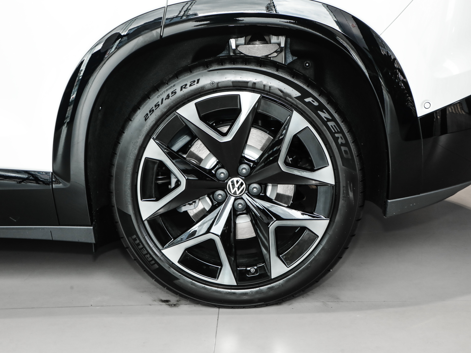 與眾08 長續(xù)航后驅(qū)Ultra2026款