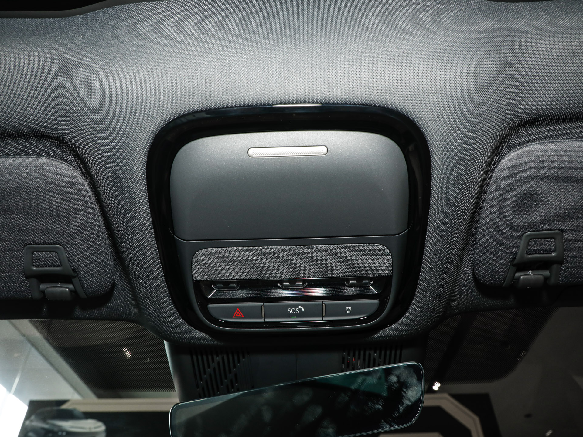 與眾08 長續(xù)航后驅(qū)Ultra2026款