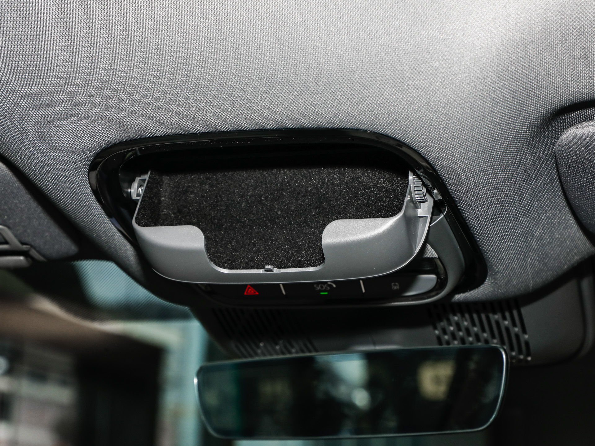 與眾08 長續(xù)航后驅(qū)Ultra2026款