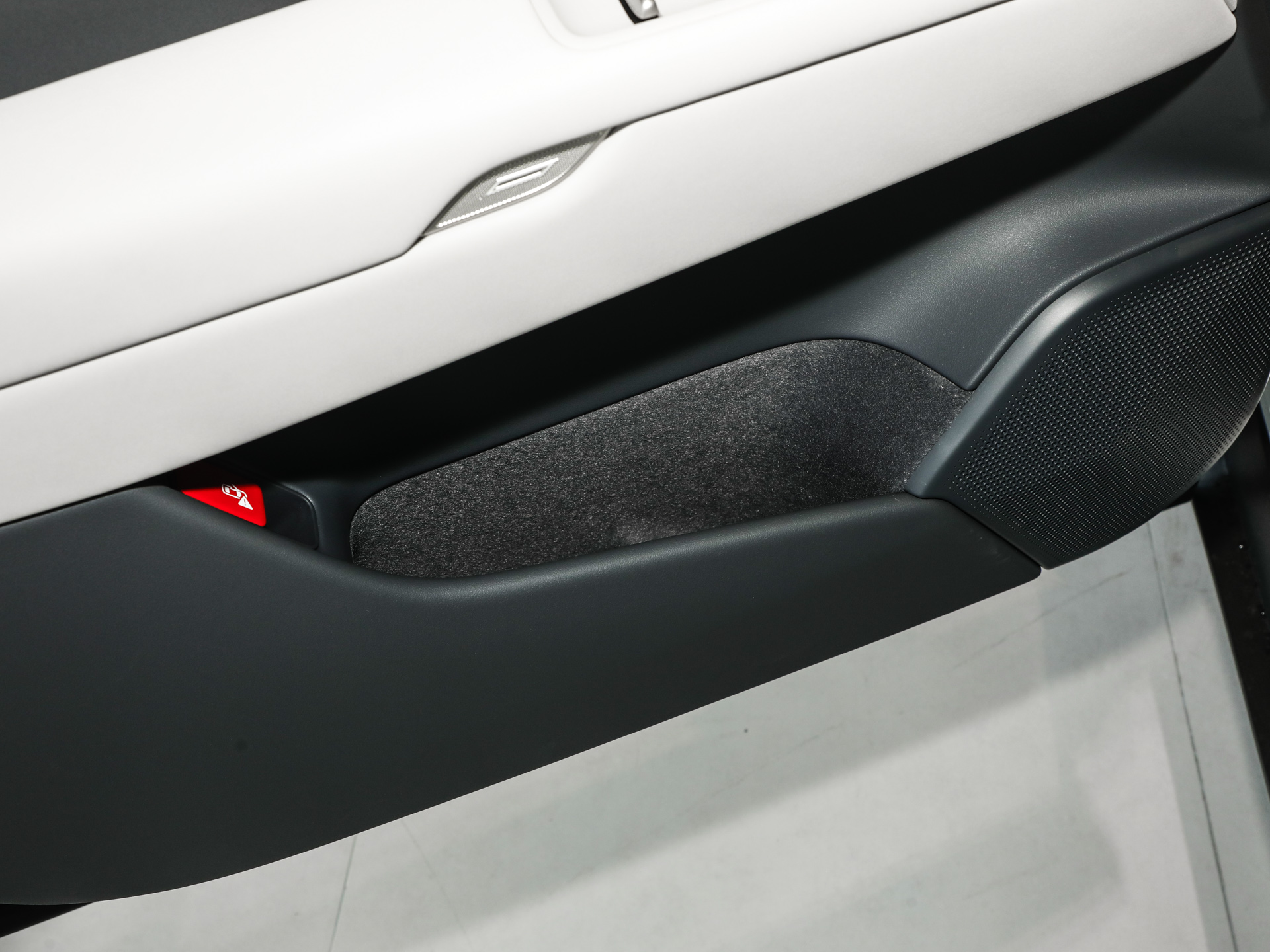 與眾08 長續(xù)航后驅(qū)Ultra2026款