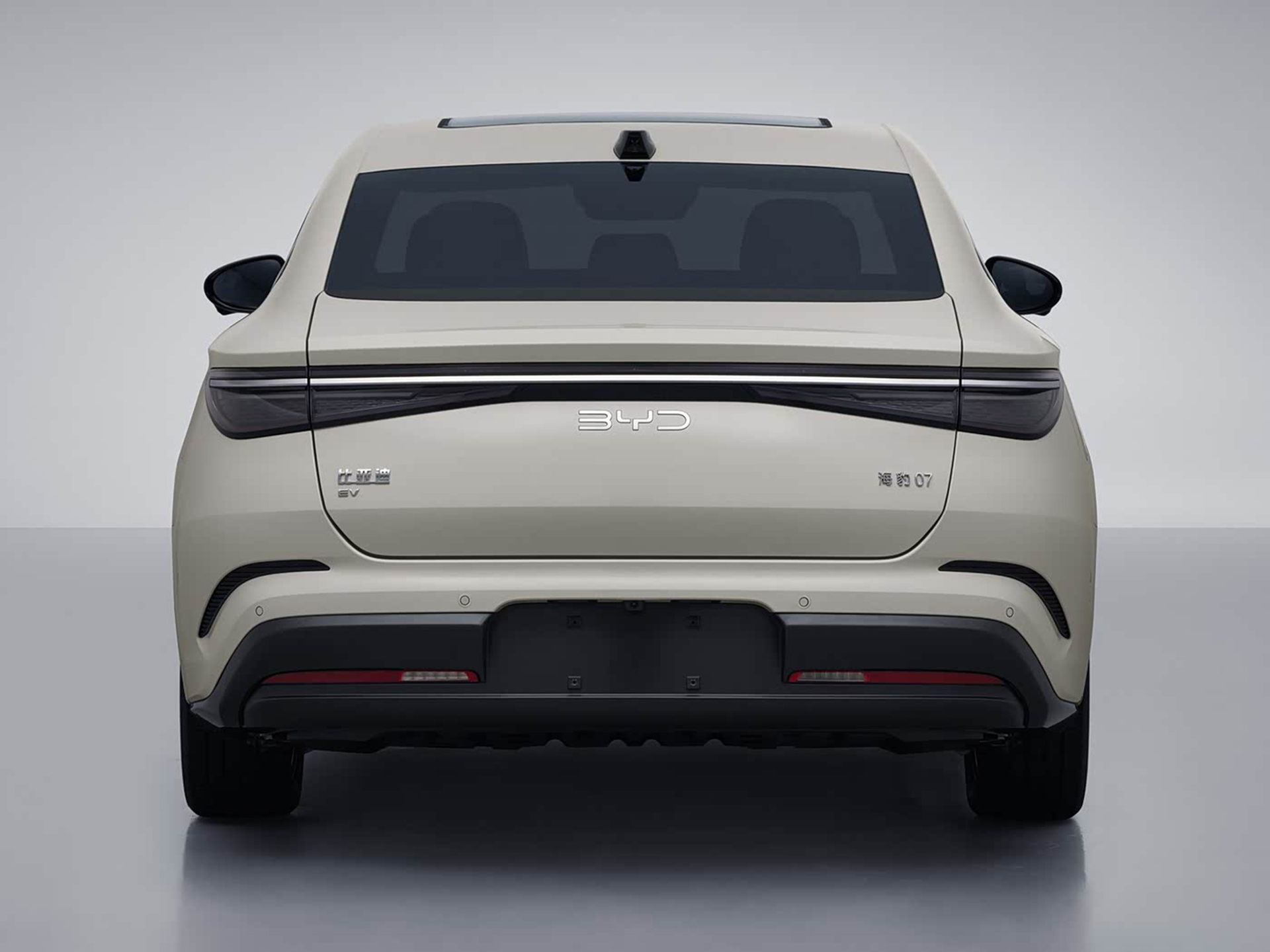 海豹07 EV 705尊榮型2026款