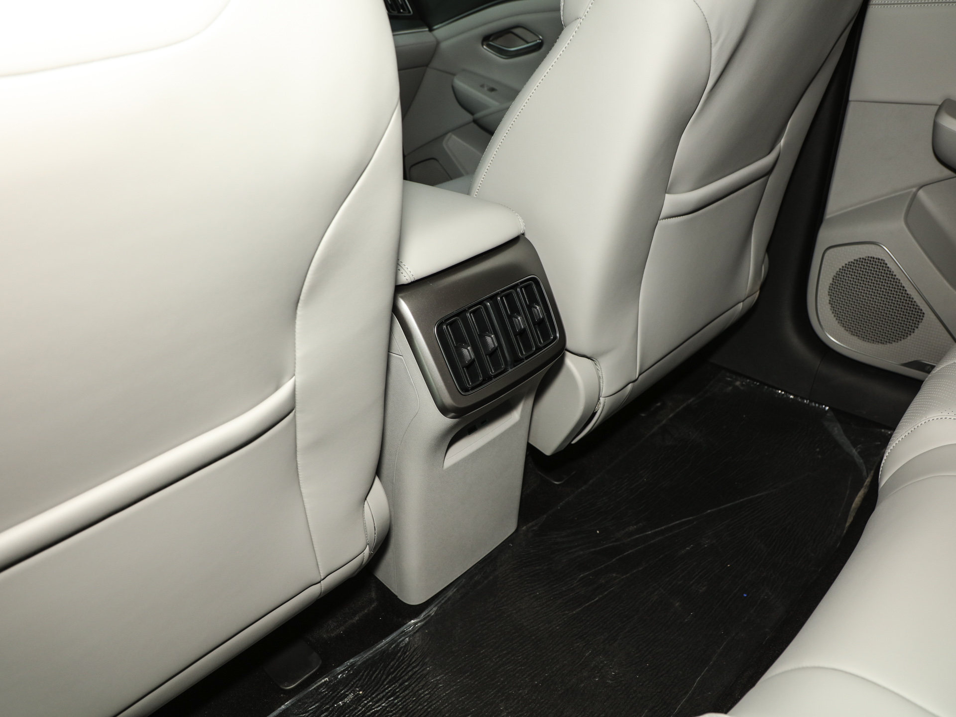 宋Ultra EV 710KM超越型2026款