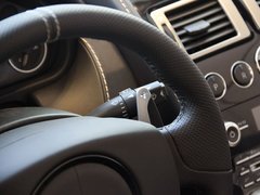 阿斯顿·马丁DBS 2009款 6.0 Touchtronic Coupe