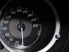 LANCER 2010款 2.0L 自动 BBS轮毂版5座