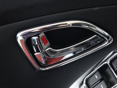现代ix35 2010款 2.0L 自动 2WD精英版 GLS 5座
