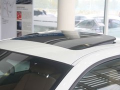 宝马(进口)  320i 2.0 AT 车顶前部