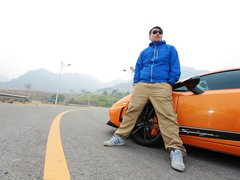 Gallardo 2011款 LP570-4 5.2L AMT Superleggera