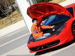 法拉利458 2011款 4.5L DCT 标准型