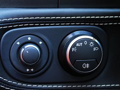 法拉利458 2011款 4.5L DCT 标准型