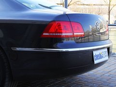 辉腾 2011款 V6 3.6L 4座加长Individual版