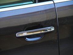 辉腾 2011款 V6 3.6L 4座加长Individual版