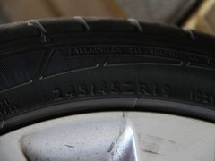 辉腾 2011款 V6 3.6L 4座加长Individual版