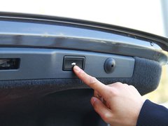 辉腾 2011款 V6 3.6L 4座加长Individual版