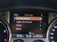 辉腾 2011款 V6 3.6L 4座加长Individual版