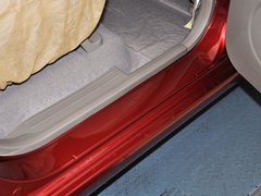 五菱宏光 2010款 1.2L 手动 标准型 7座