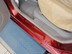 五菱宏光 2010款 1.2L 手动 标准型 7座