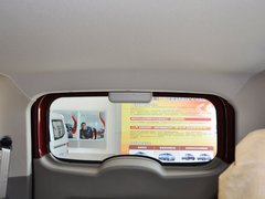 五菱宏光 2010款 1.2L 手动 标准型 7座