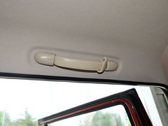 五菱宏光 2010款 1.2L 手动 标准型 7座