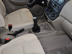 五菱宏光 2010款 1.2L 手动 标准型 7座