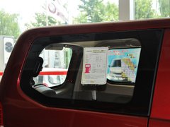 五菱宏光 2010款 1.2L 手动 标准型 7座
