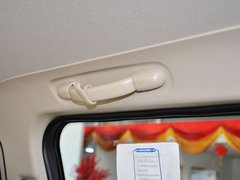 五菱宏光 2010款 1.2L 手动 标准型 7座