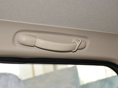 五菱宏光 2010款 1.4L 手动 标准型 8座