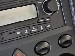 五菱宏光 2010款 1.4L 手动 标准型 8座