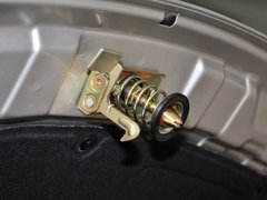 五菱宏光 2010款 1.4L 手动 标准型 8座