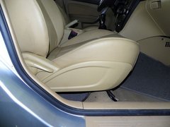奇瑞A3 2010款 两厢 1.6L 手动 尊贵型
